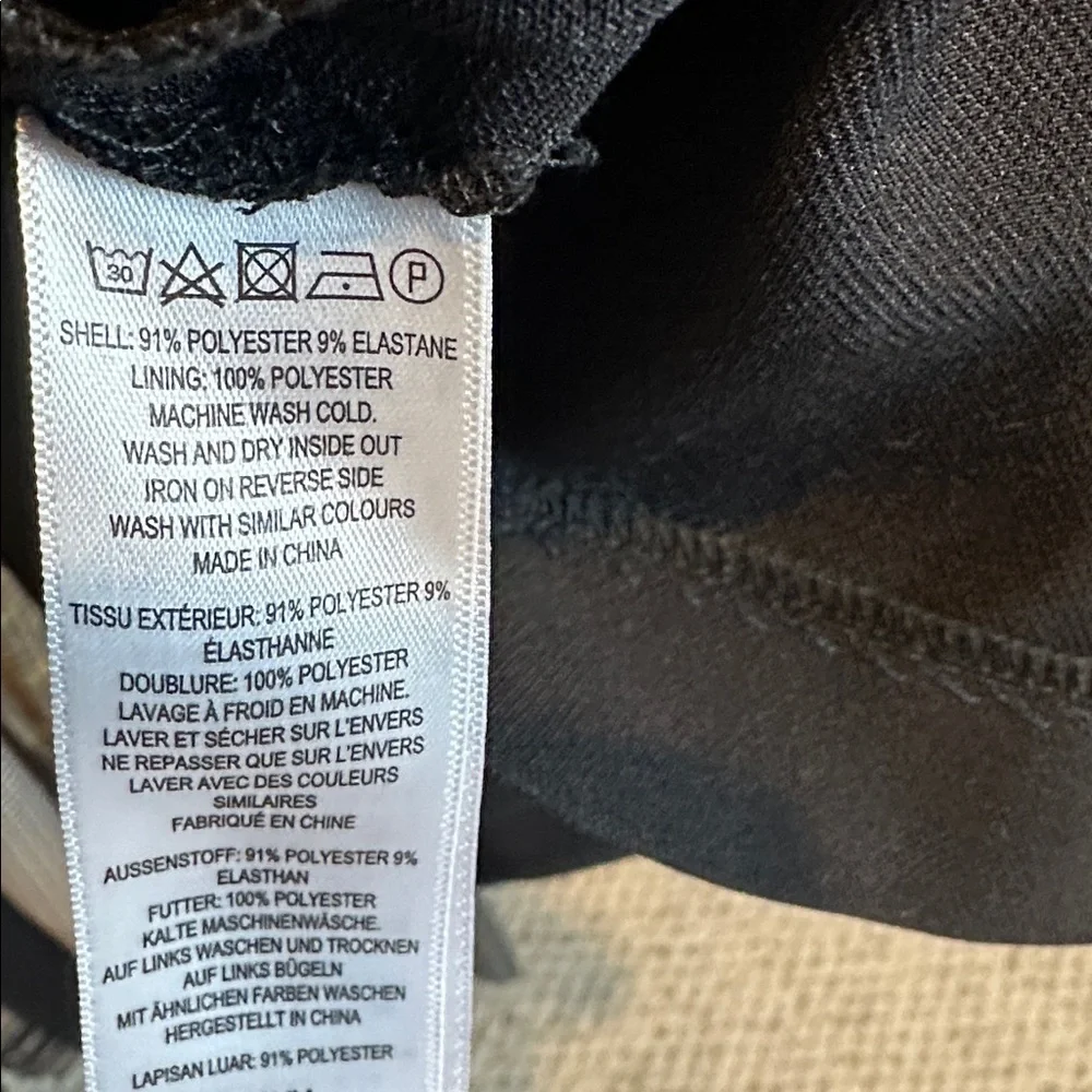 French Connection black sleeveless exposed back zipper dress size 0 NWOT - Picture 4 of 4